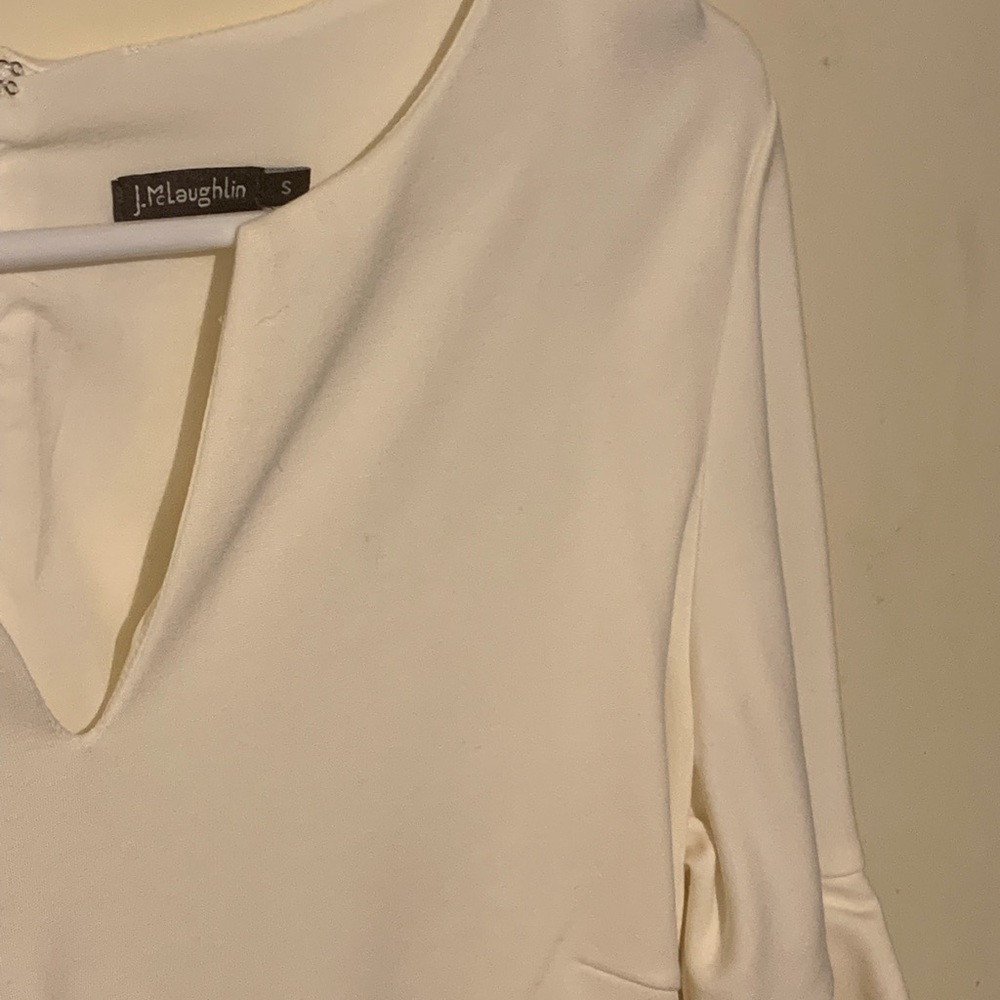 J. McLaughlin White Ruffle Sleeve V-Neck Dress